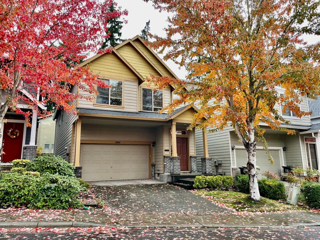 Traditional Beaverton 4 Bed 2.5 Bath House... - Traditional Beaverton 4 Bed 2.5 Bath House...