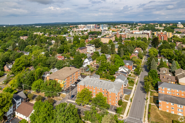 Vista del parque - Brickwork Properties Communities