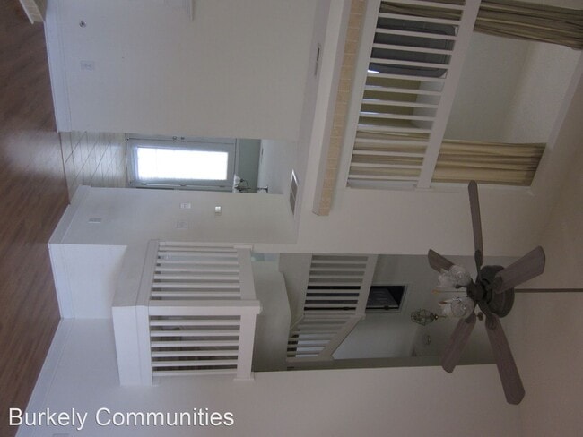 Building Photo - 2 br, 2.5 bath House - 1 Sidney Marie Court
