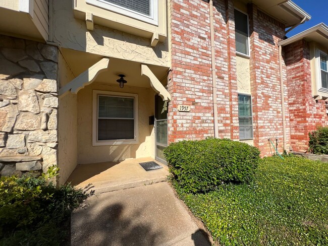 Foto del edificio - Grapevine Texas Condo for rent