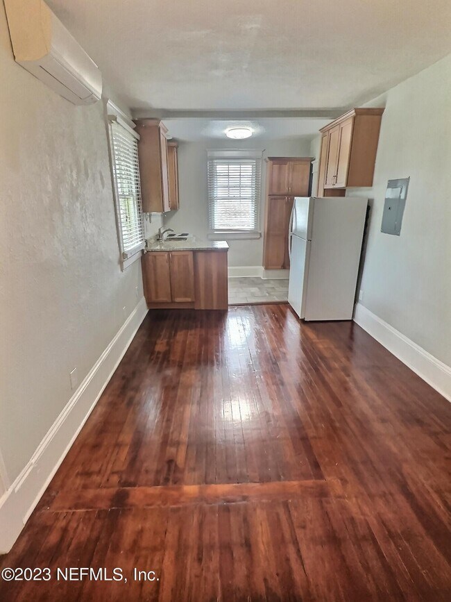 Foto del edificio - 2116 HERSCHEL St