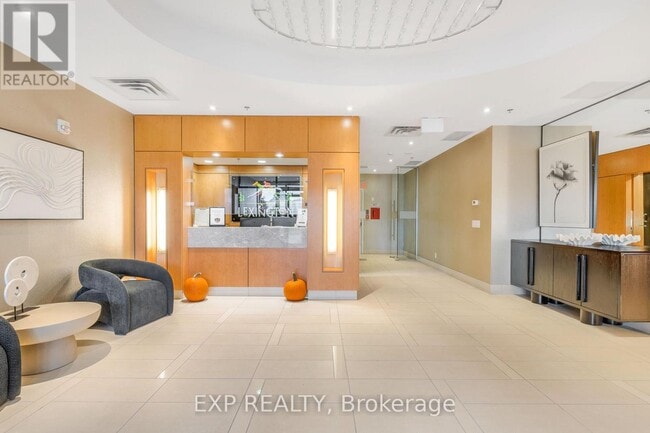 Photo du bâtiment - 840 Queens Plate Dr