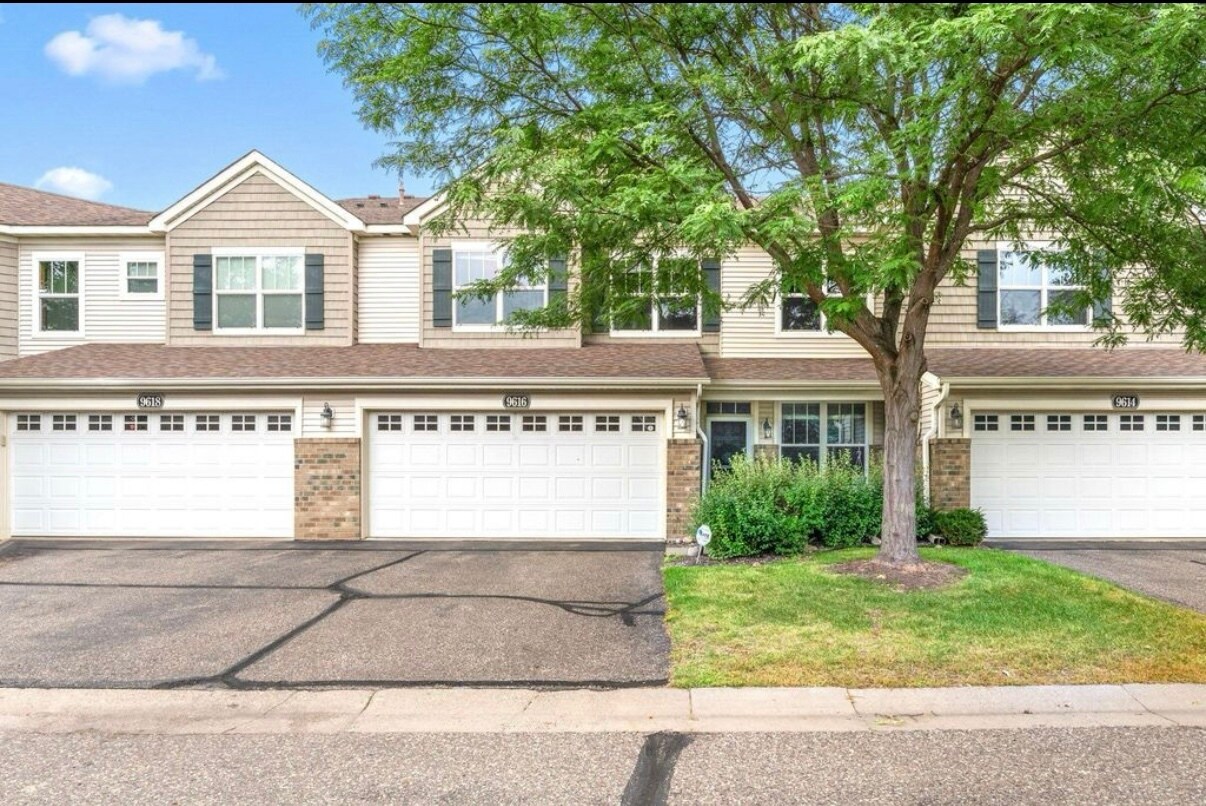 Front of home - 9616 Linden Ln N