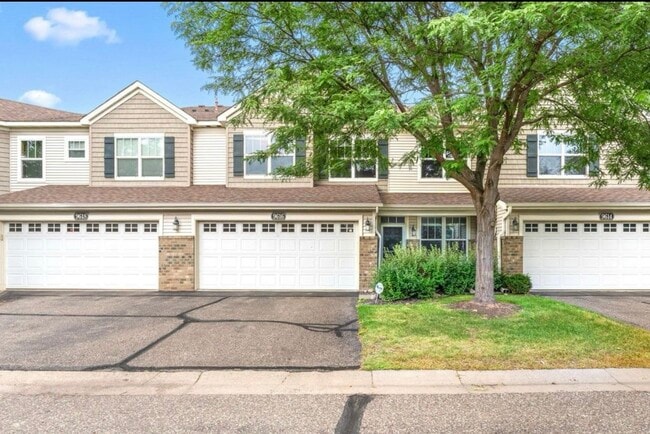 Building Photo - 9616 Linden Ln N