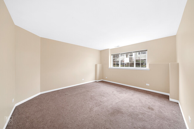 Building Photo - 1733 Avalon Ct