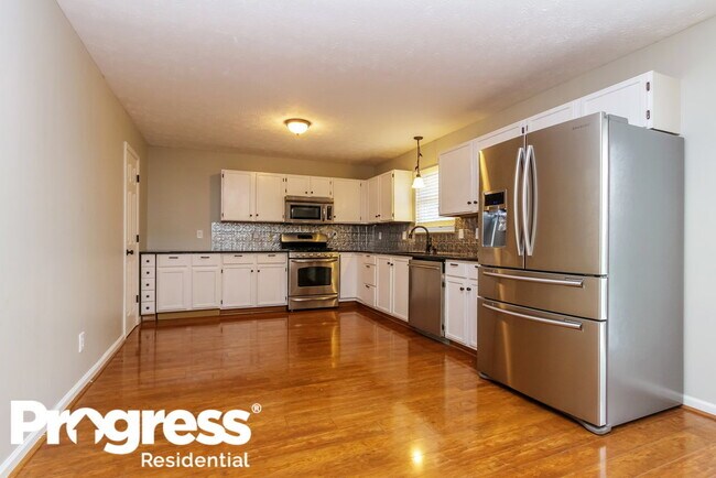 Building Photo - 1189 Oak Leaf Rd