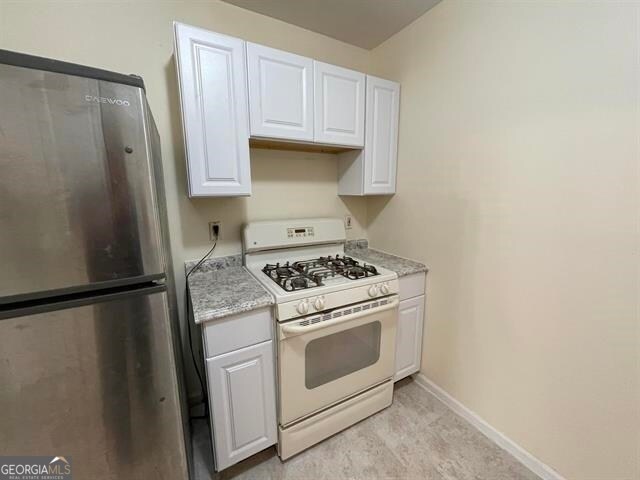 Foto del edificio - 5849 Eagles Crossing Ln