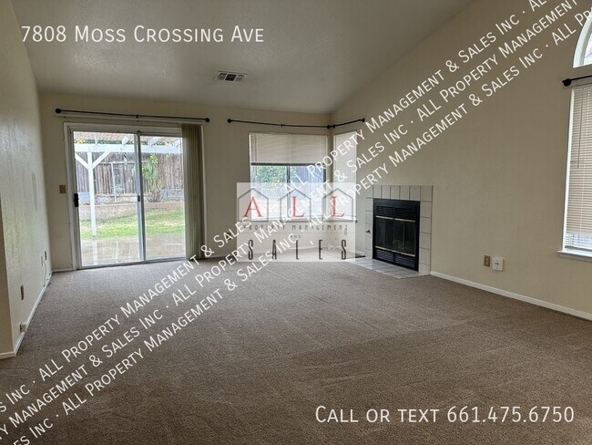 Foto del edificio - 7808 Moss Crossing Ave