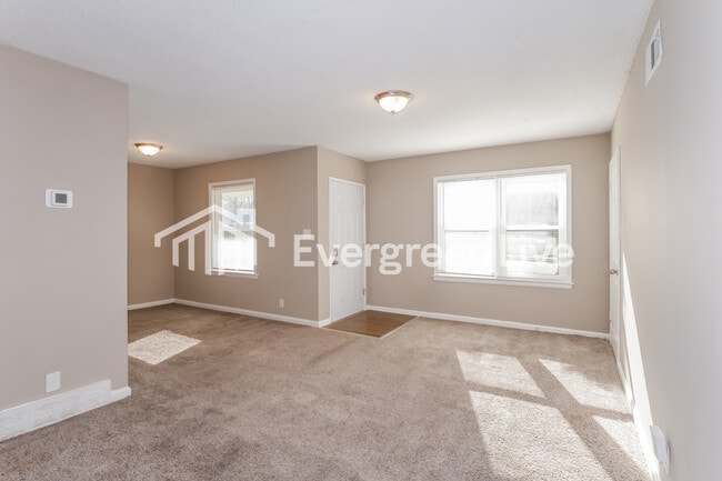 Foto del edificio - 1456 Rolling Hills Dr