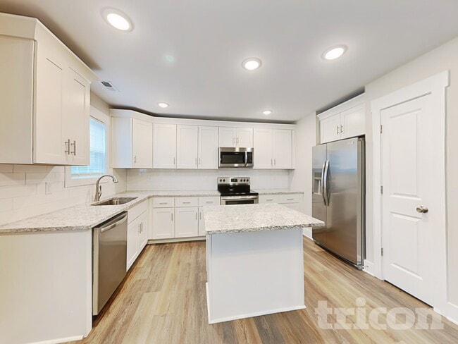 Building Photo - 417 Brookfield Dr