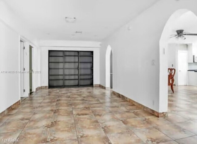 Building Photo - 4 br, 2 bath House - 1232 NE 176th Ter