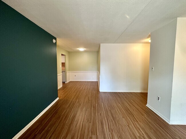 Foto del edificio - 1 DOVER HALL