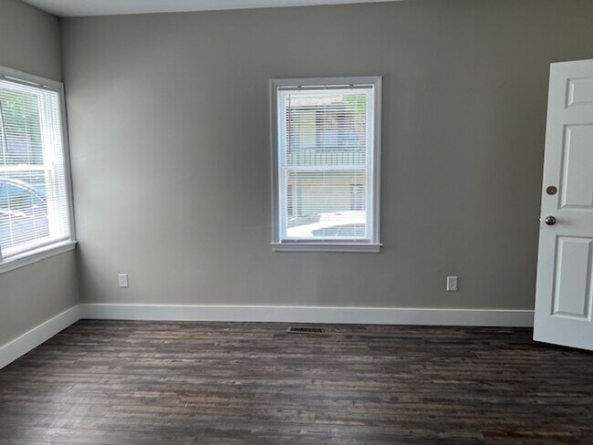 Foto del edificio - Single Family Steps Away From Downtown Lex...