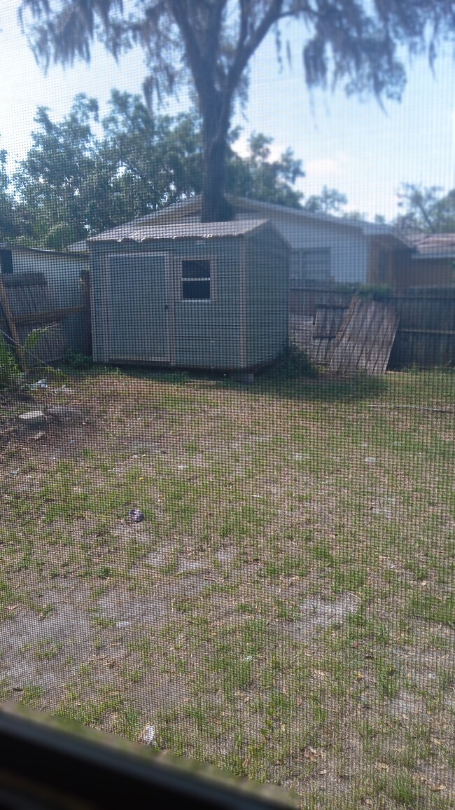 Building Photo - 3713 E Hamilton Ave
