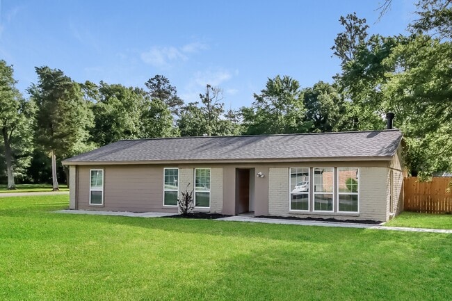 Building Photo - 24118 Grey Fox Dr