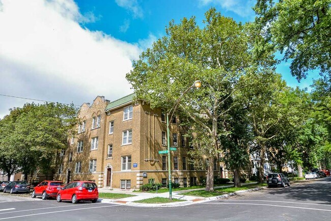 Foto del edificio - 2208 W Ainslie St