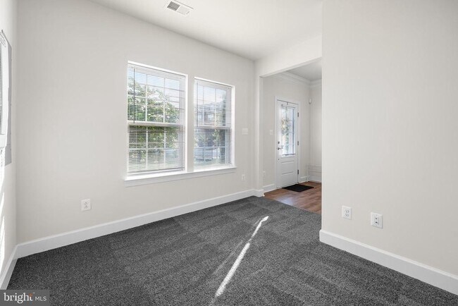 Foto del edificio - 2962 Chalkstone Pl