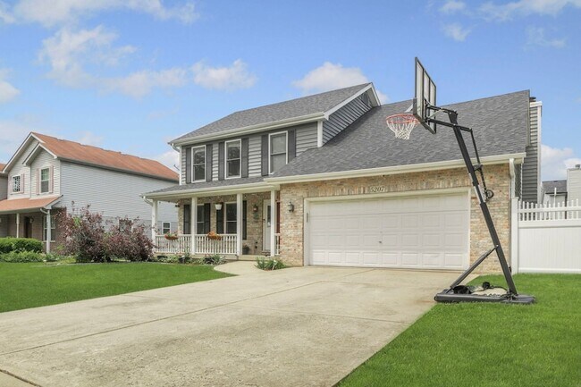 Foto del edificio - 5207 Sunmeadow Dr
