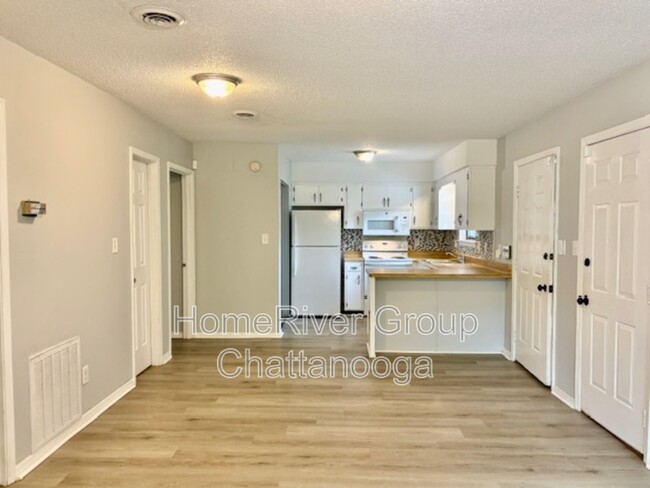 Building Photo - 3403 Maple Creek Ln