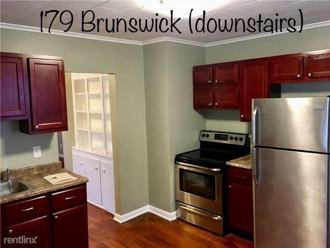 Foto del edificio - 3 br, 1 bath Apartment - 179 Brunswick Ave