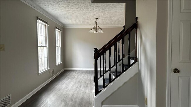 Foto del edificio - 1645 Bill Murdock Rd