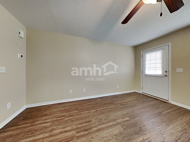 Building Photo - 2717 Fister Place Boulevard