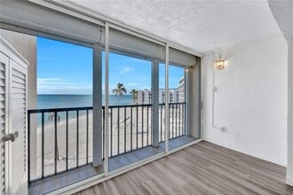 Building Photo - 25820 Hickory Blvd Building Photo - 25820 Hickory Blvd