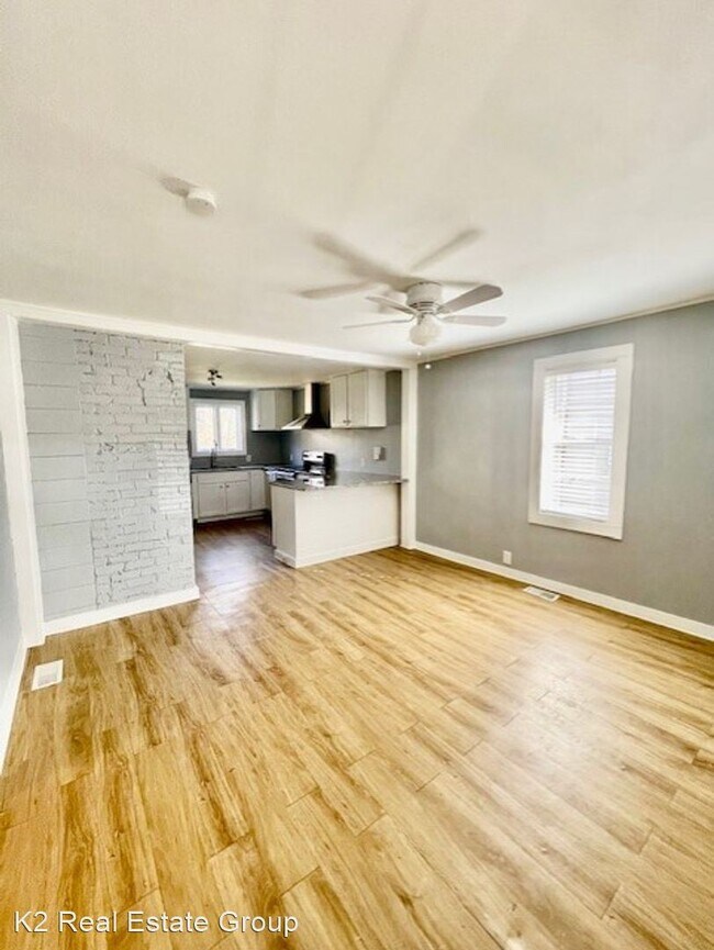 Building Photo - 2 br, 1 bath House - 330 Todd Street