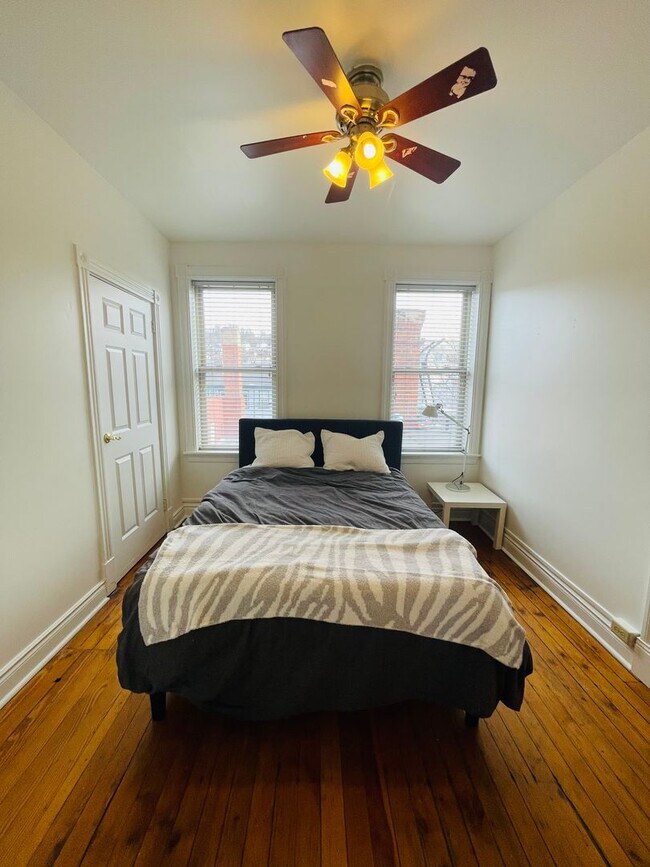 Foto del edificio - 5210 Butler St