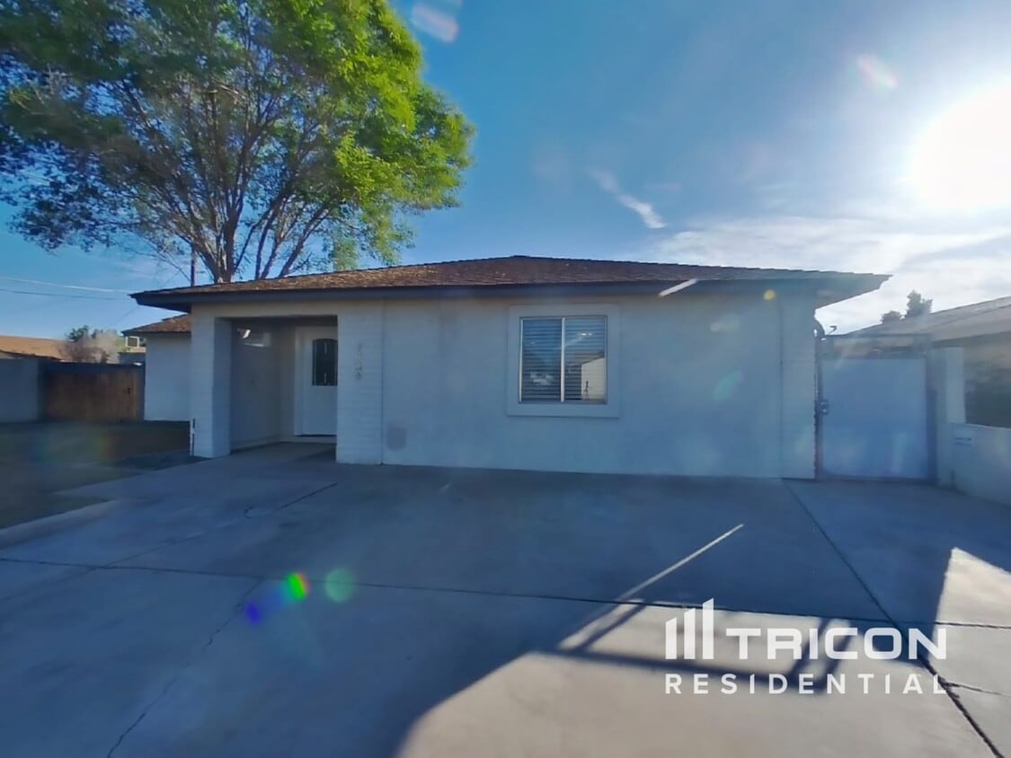 Foto principal - 1005 S Solomon