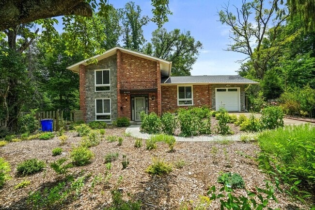 Building Photo - 6428 Earlham Dr