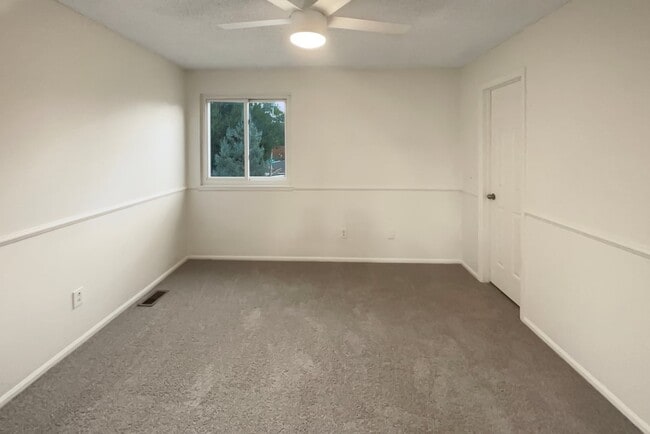Building Photo - 5770 W 71st Ave
