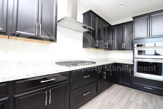 Building Photo - 2100 E Wisteria Dr