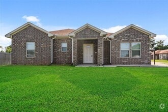 Building Photo - 14103 Overstreet Dr