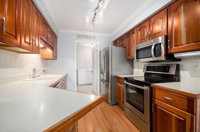 Building Photo - 35020 Hidden Cove Ct