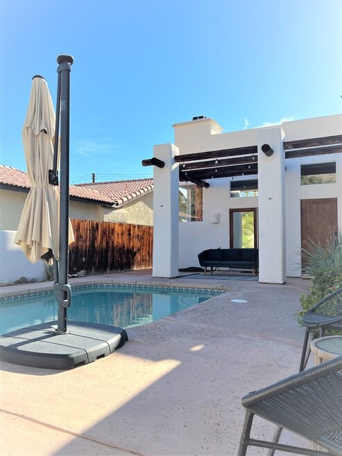 Building Photo - 53170 Avenida Diaz