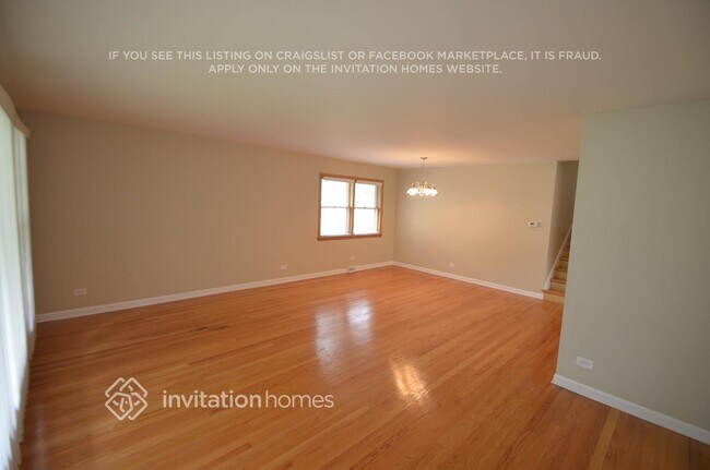 Foto del edificio - 4532 W 102nd St