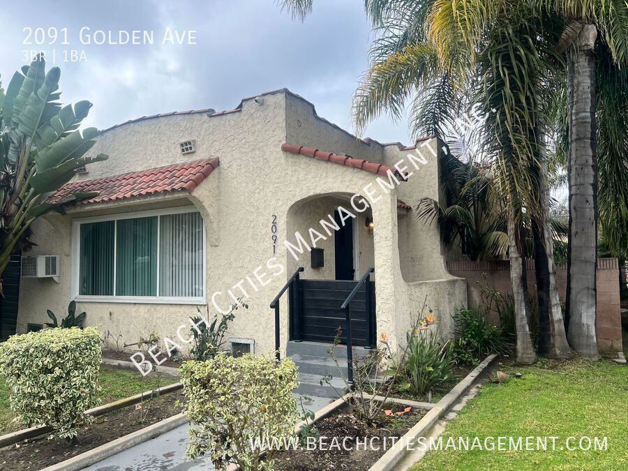 Foto principal - You Can Call This Remodeled 3 bedroom your...