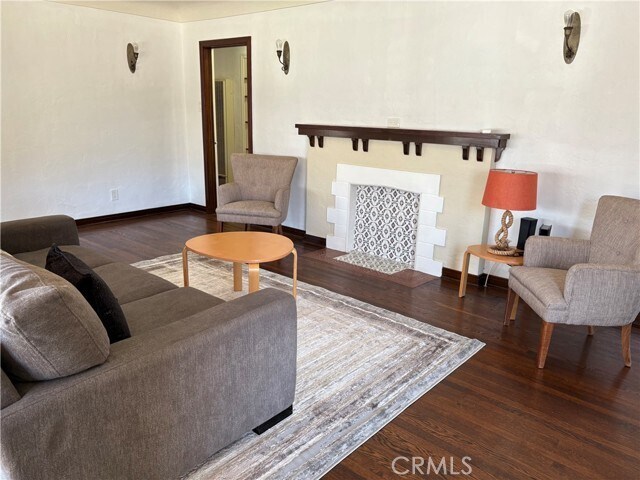 Foto del edificio - 5359 E 1st St