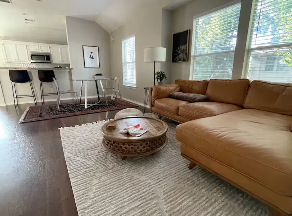 Foto principal - 1838 Wheeler Ave