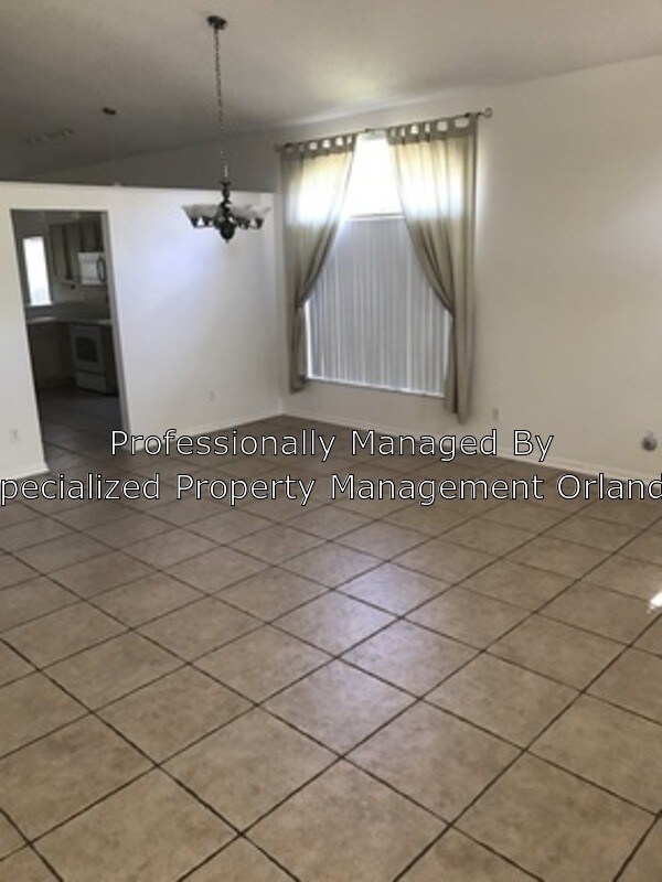 Building Photo - 367 Lexingdale Dr