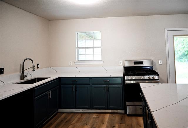 Foto del edificio - 2804 E 15th St