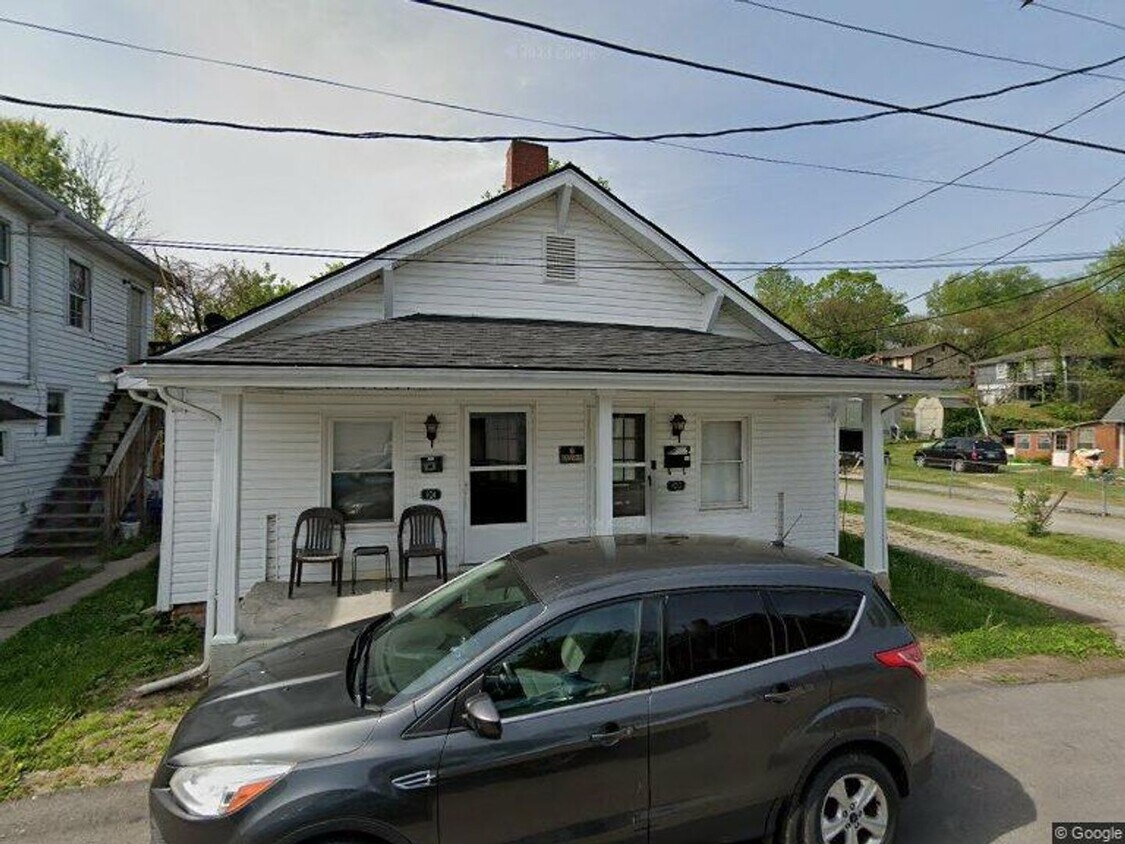 Foto principal - 1 Bedroom Duplex!