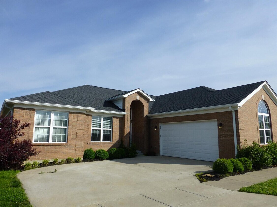 2062 Chris Ct, Union, KY 41091 House Rental in Union, KY