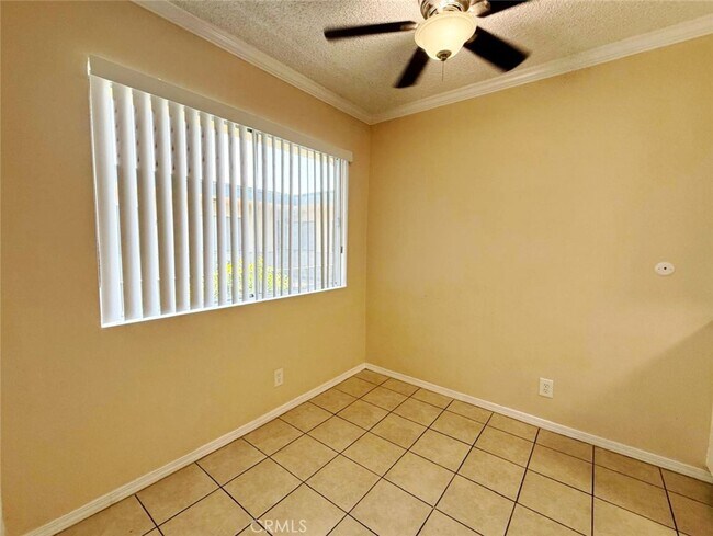 Foto del edificio - 8371 Northgate Ave