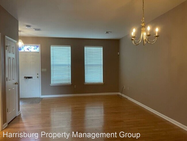 Building Photo - 2 br, 1.5 bath House - 1722 Fulton St