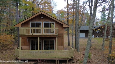 Building Photo - 537 Mossy Hill Rd
