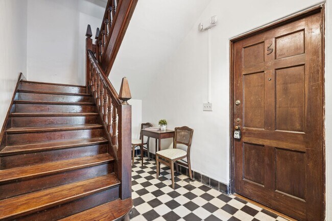 Foto del edificio - 3319 Pine St