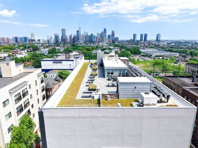 Building Photo - 39 High Street