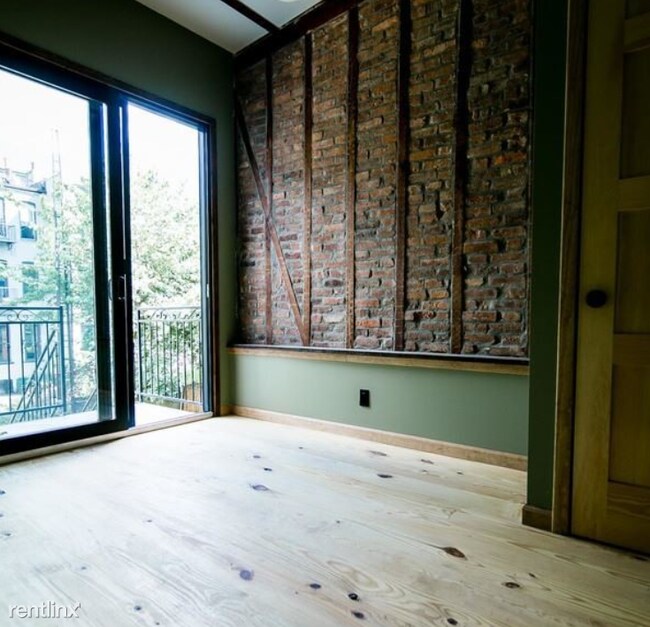 Foto del edificio - 210 Starr St